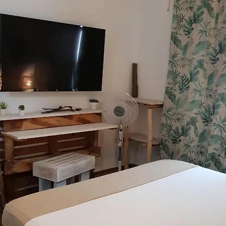 Hostel Cactus Host Λας Πάλμας ντε Γκραν Κανάρια