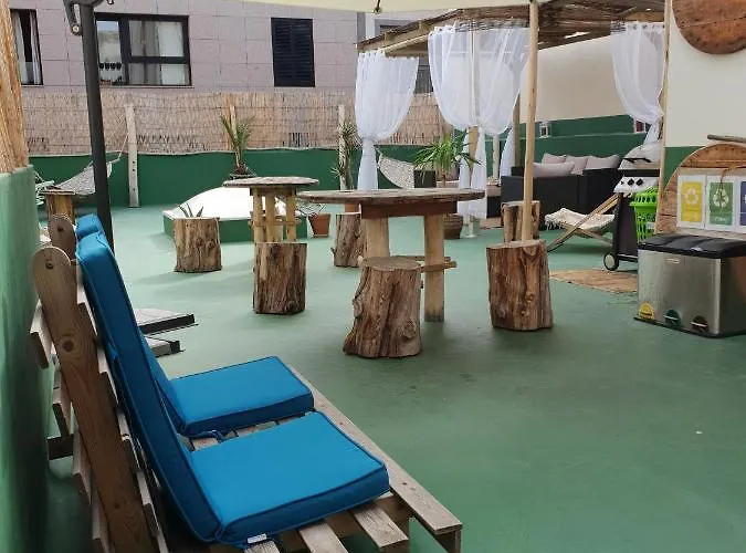 Cactus Host Хостел *